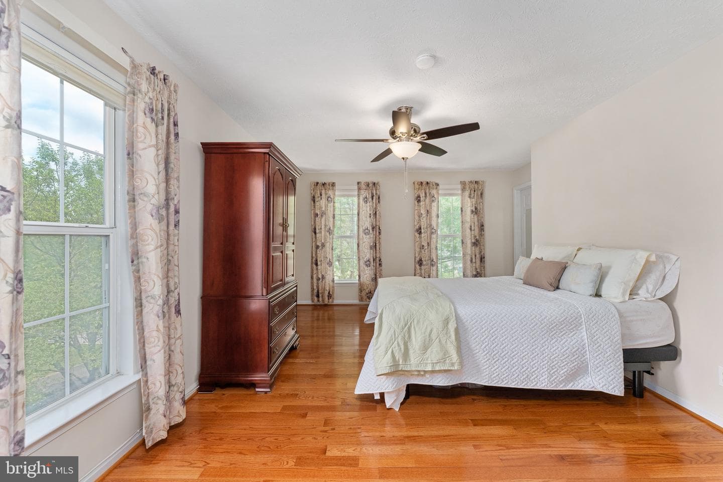 52 Saint Roberts Drive photo 35