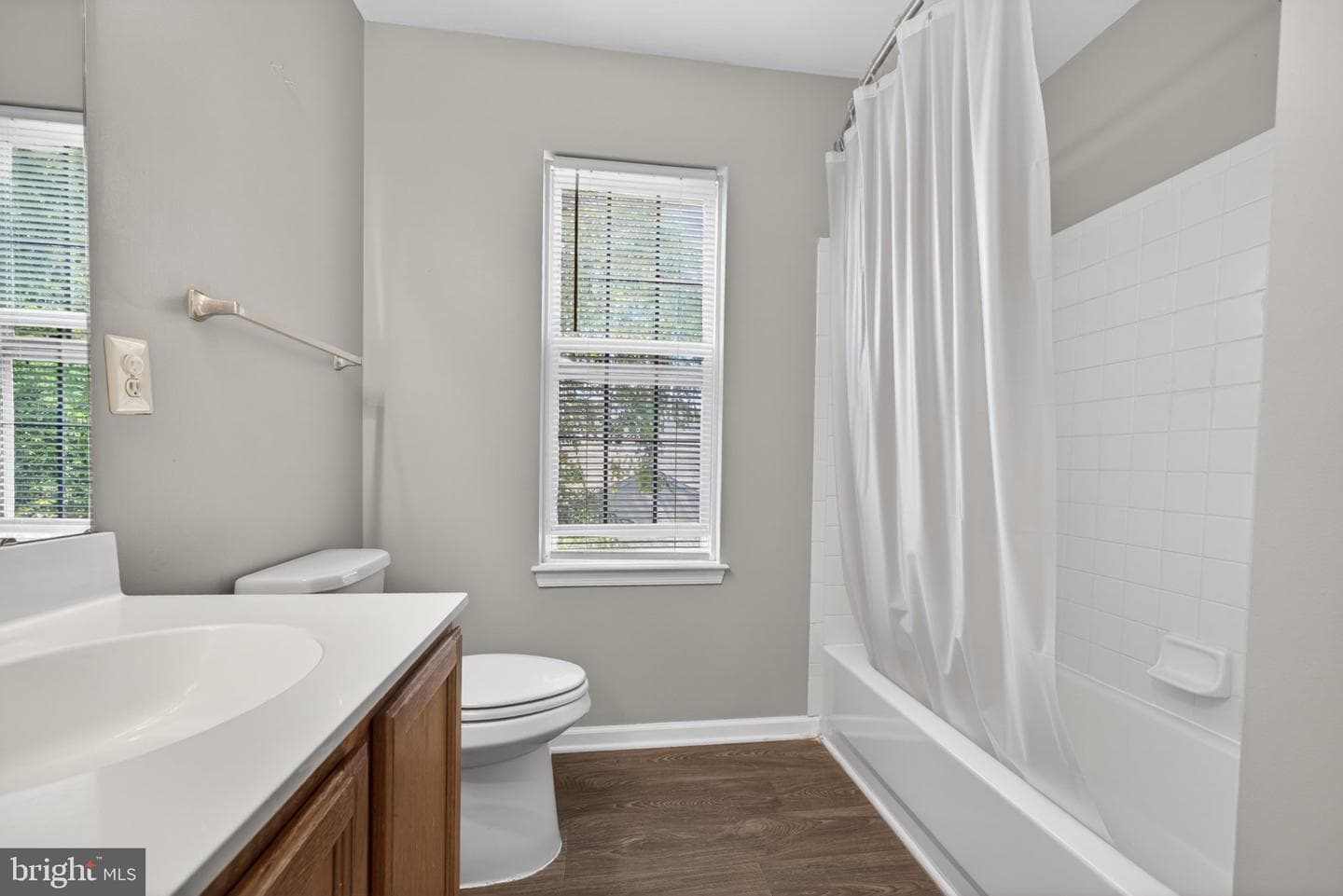 1 Zinc Dr photo 34