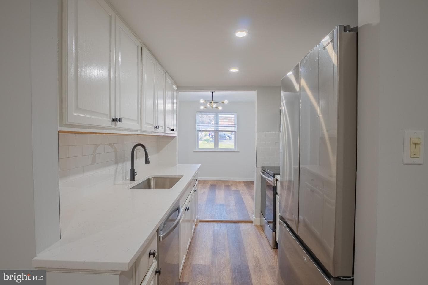 110 Oak Drive photo 5