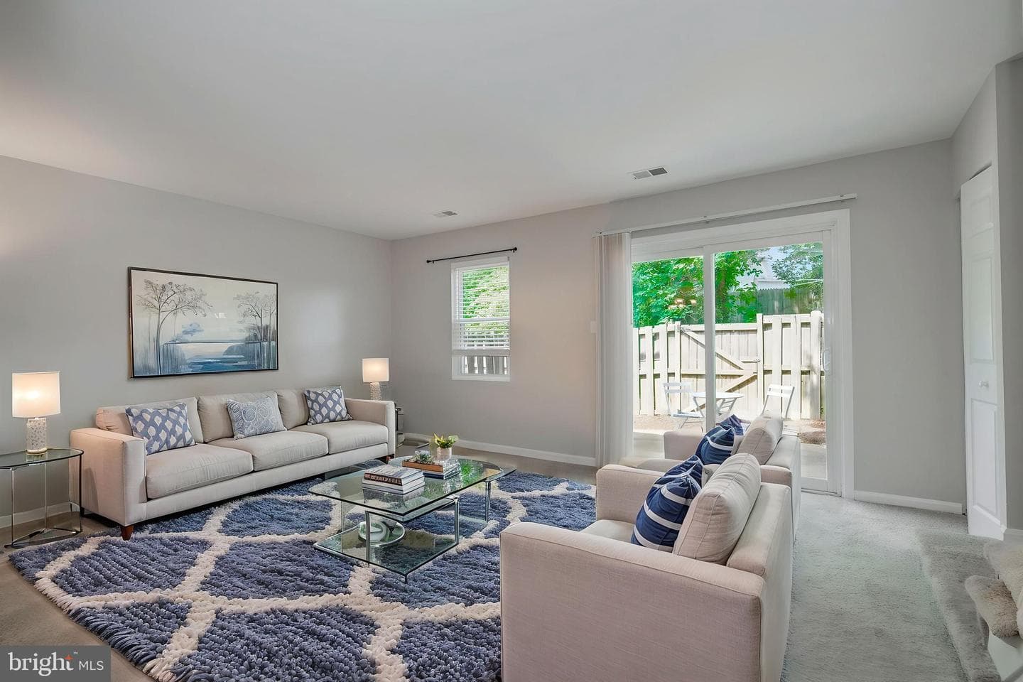 1229 Thomas Jefferson Place photo 11