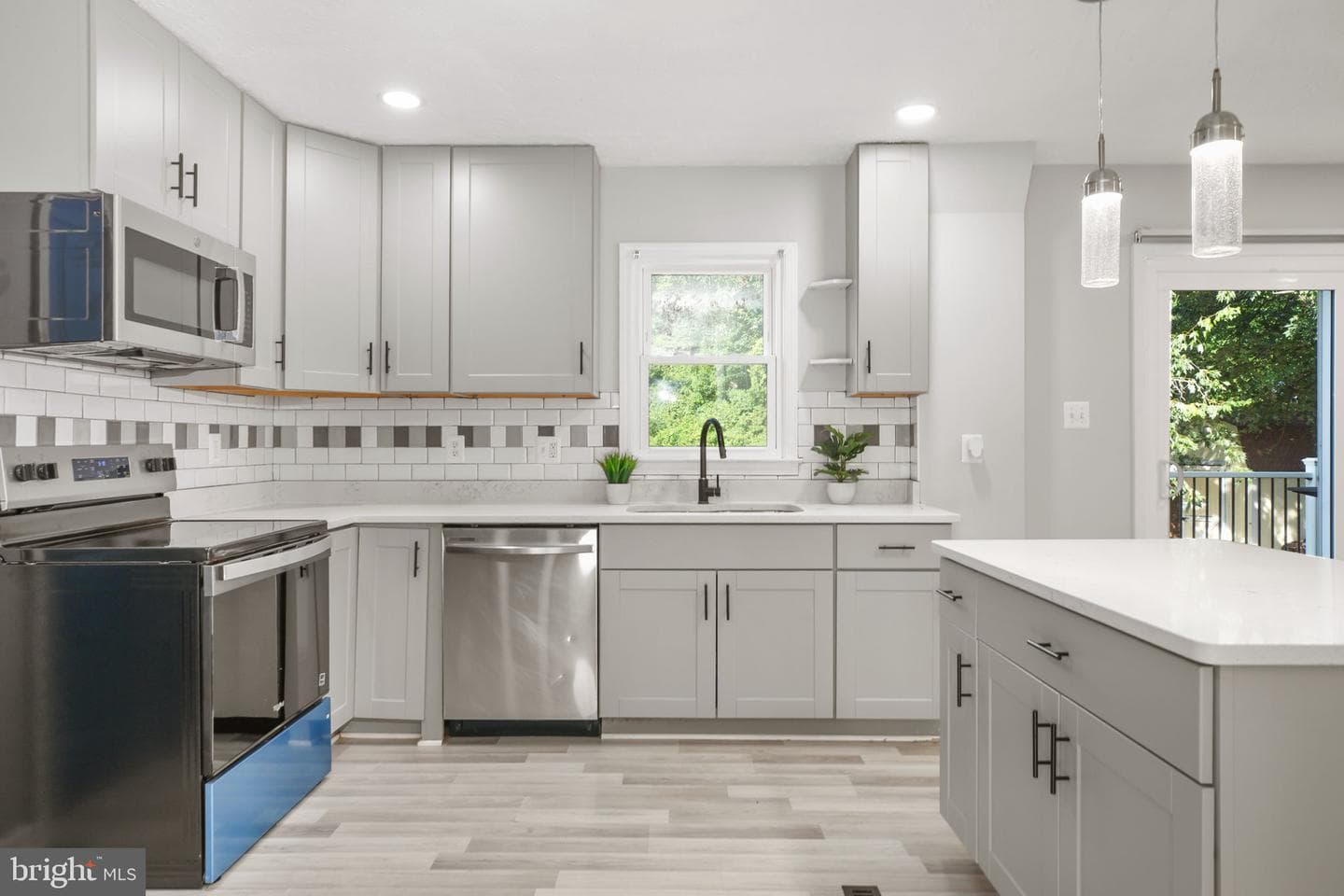 89 Cleremont Drive photo 11