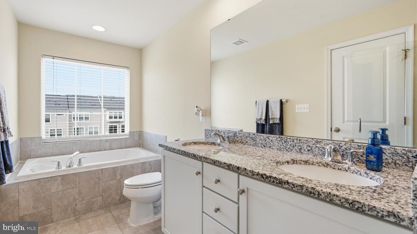 438 Boxelder Drive #103 photo 21