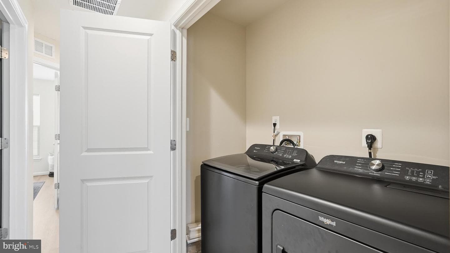 438 Boxelder Drive #103 photo 24