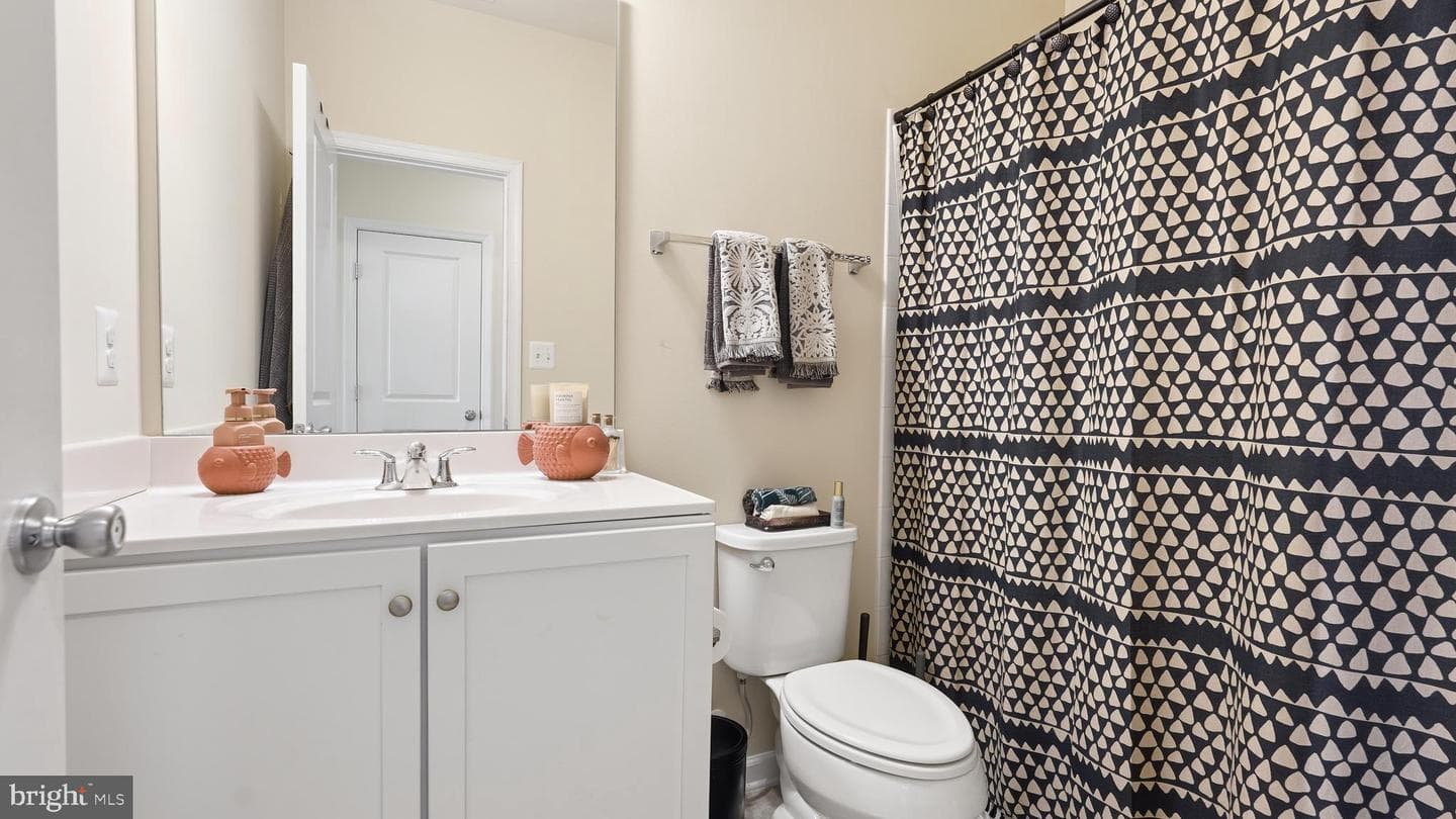 438 Boxelder Drive #103 photo 31