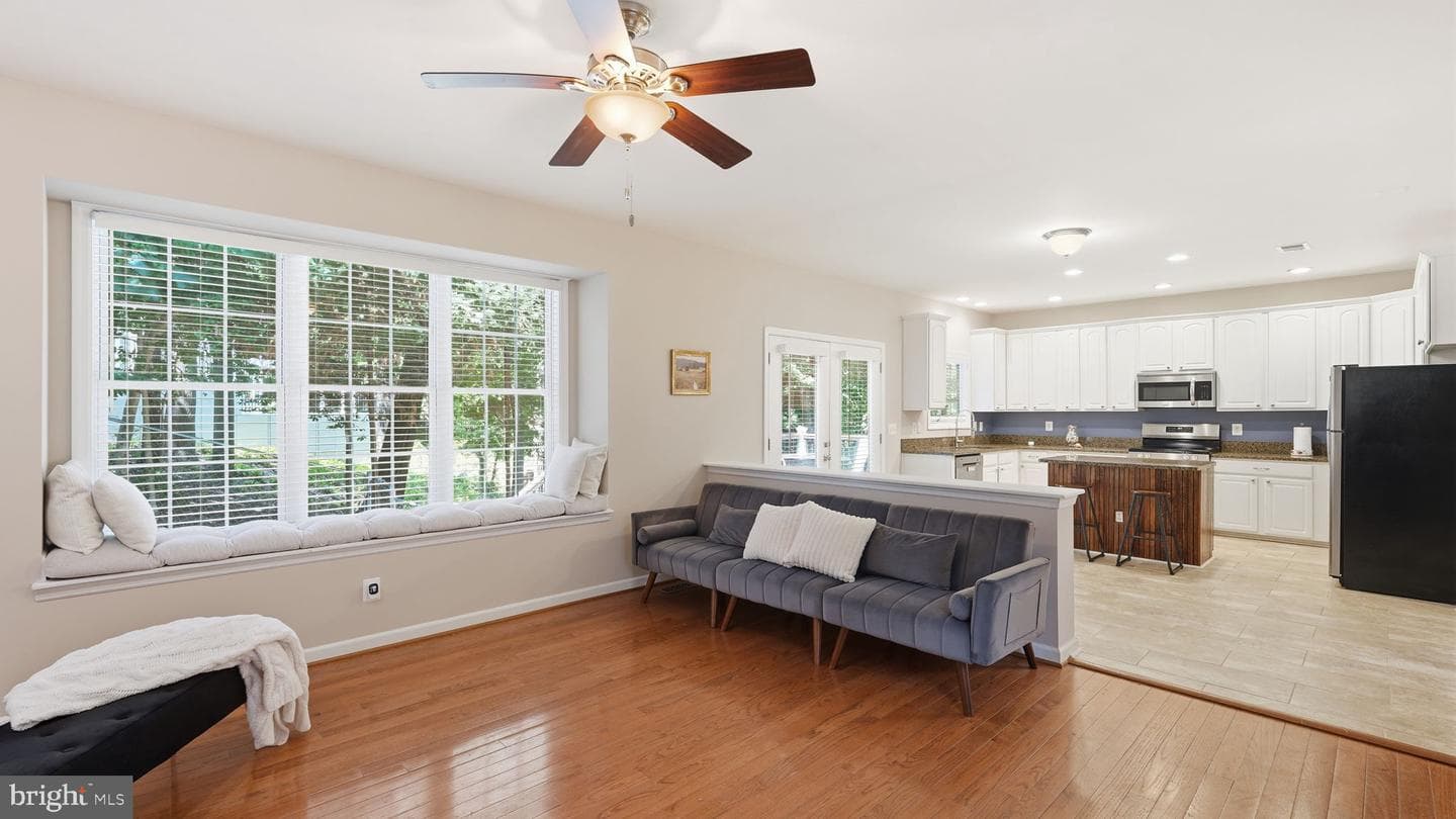 2311 Harpoon Drive photo 6