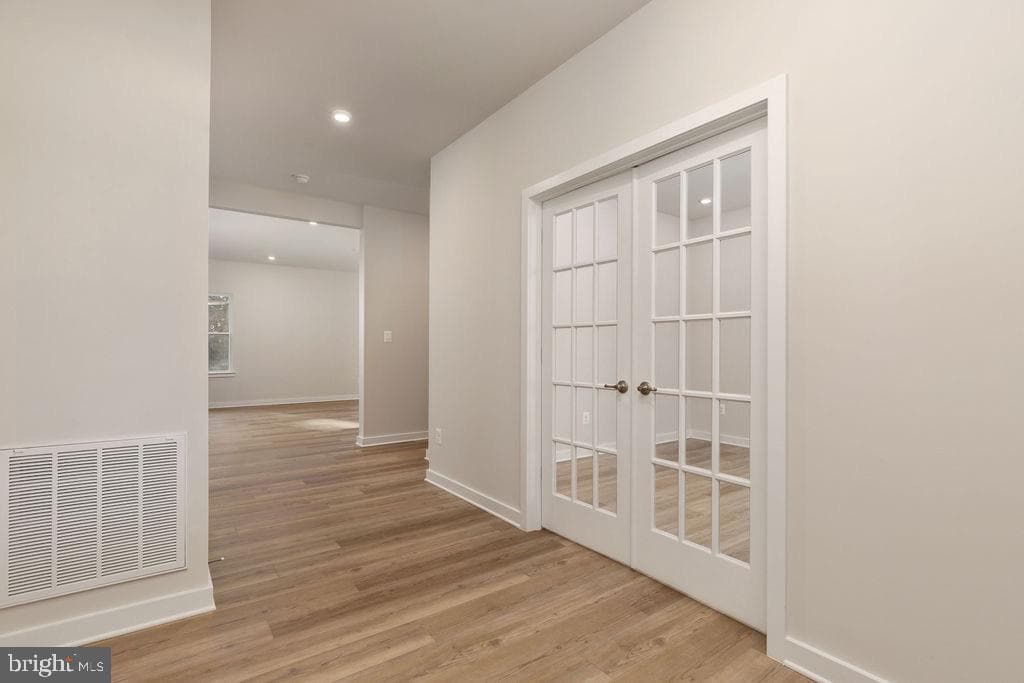 8 Timberidge Drive photo 28