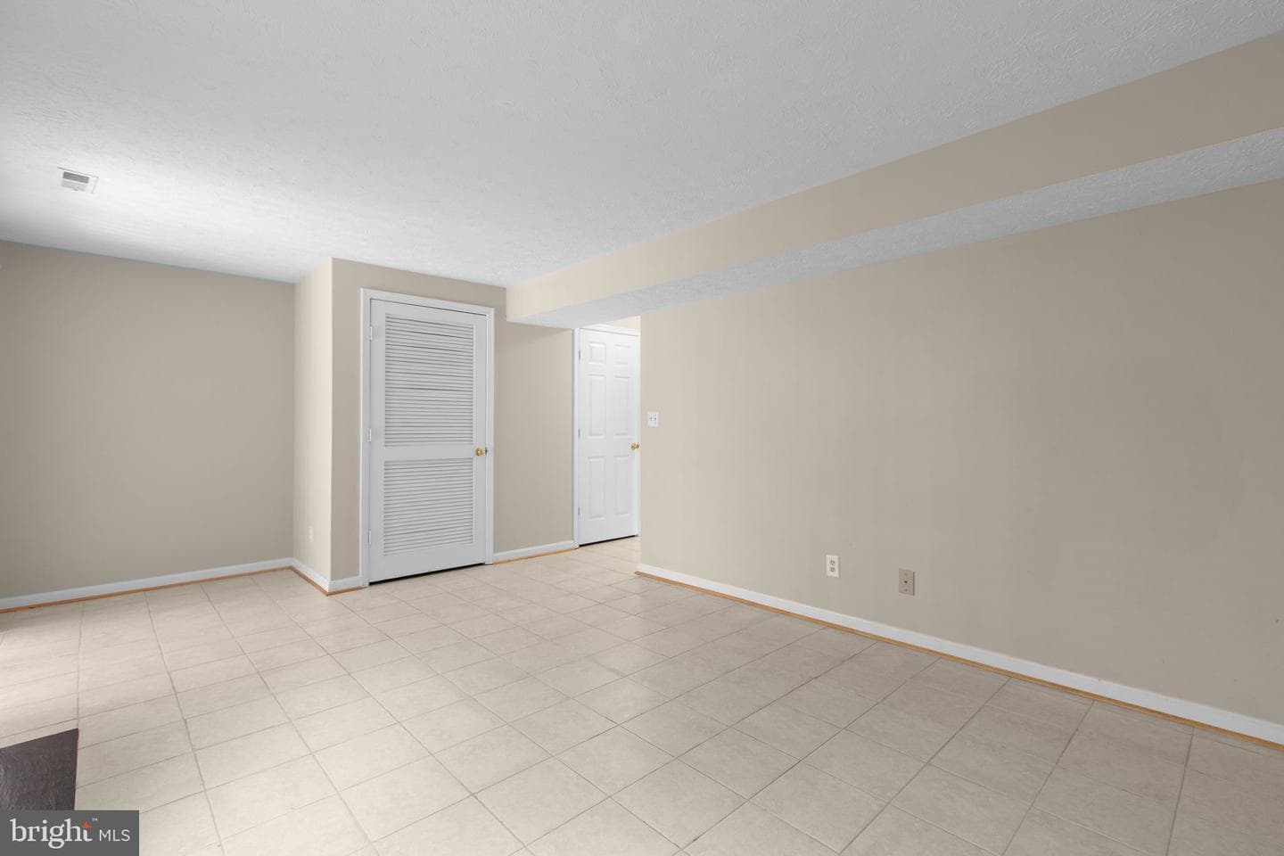 204 Sterling Court photo 44
