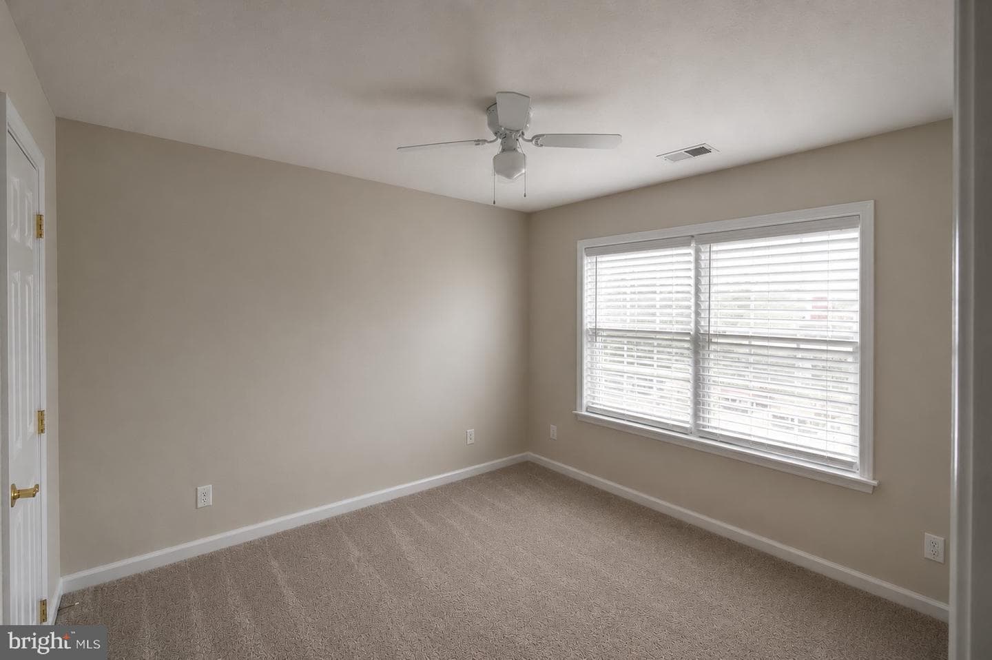 38 Hot Springs Way photo 12