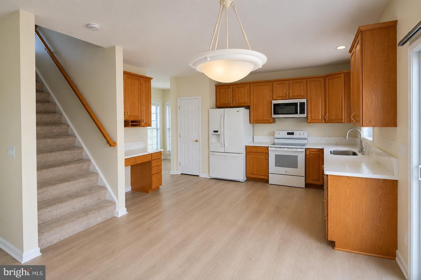 38 Hot Springs Way photo 6