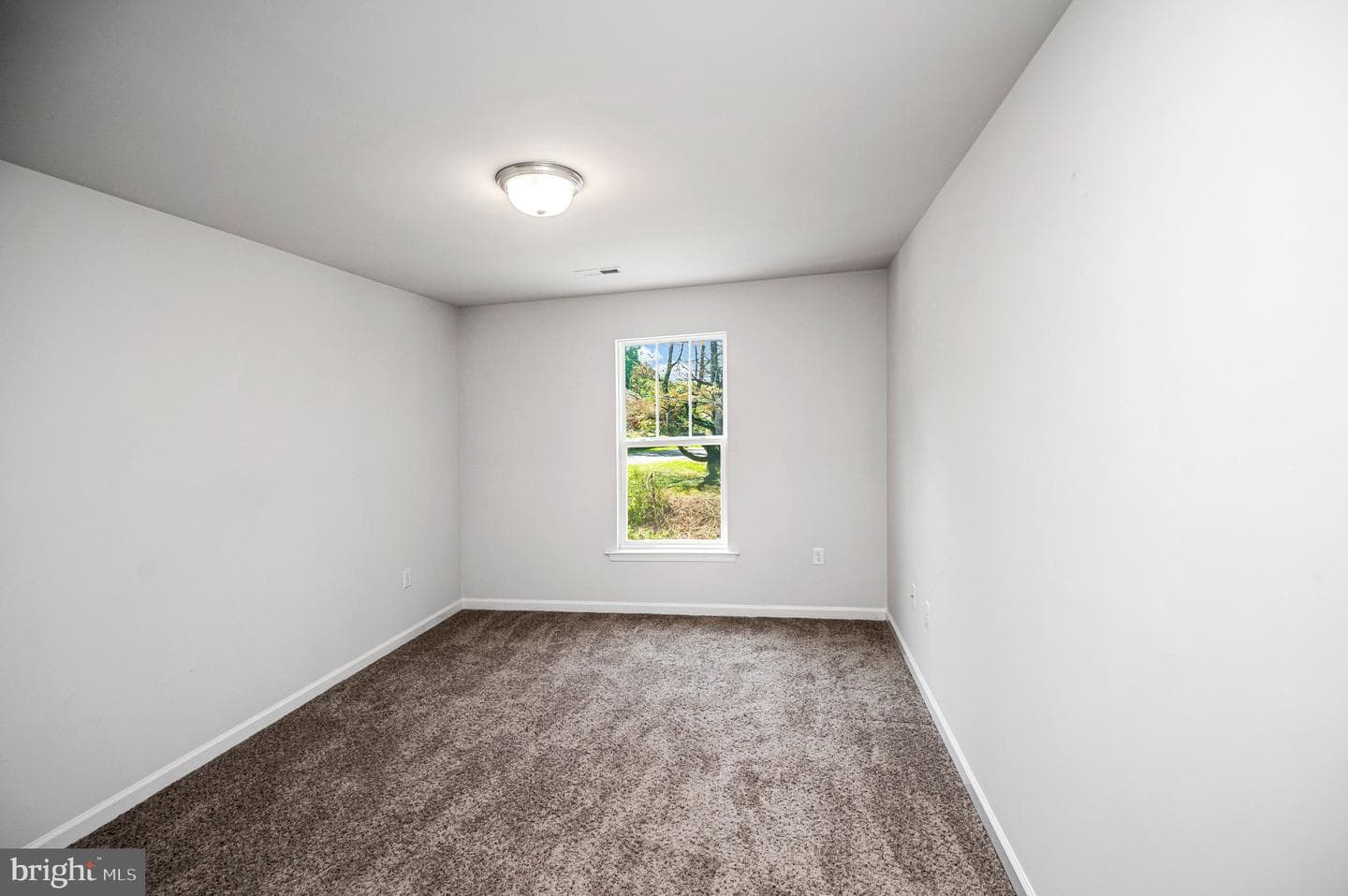 121 Forbes St photo 20