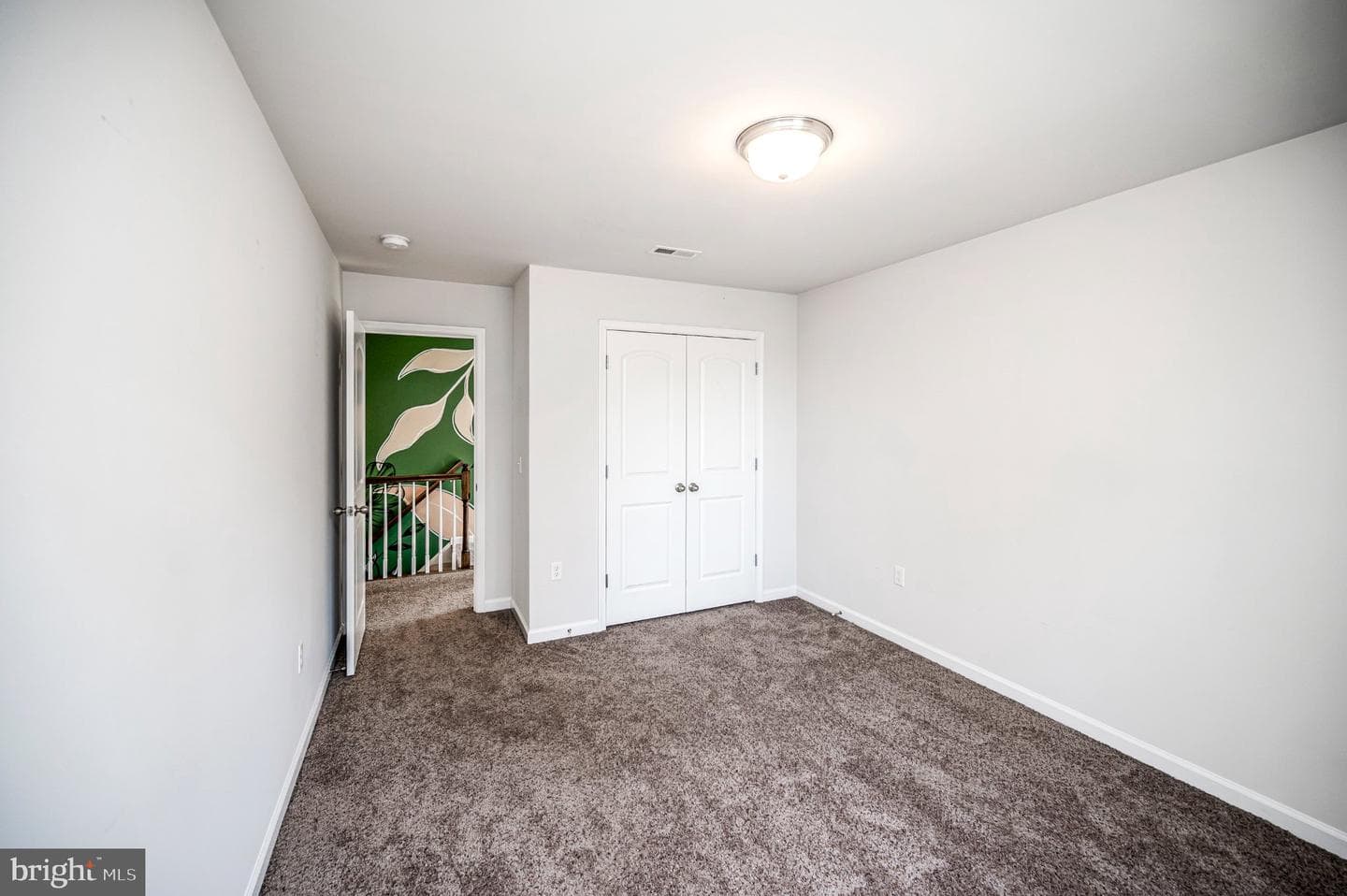 121 Forbes St photo 21