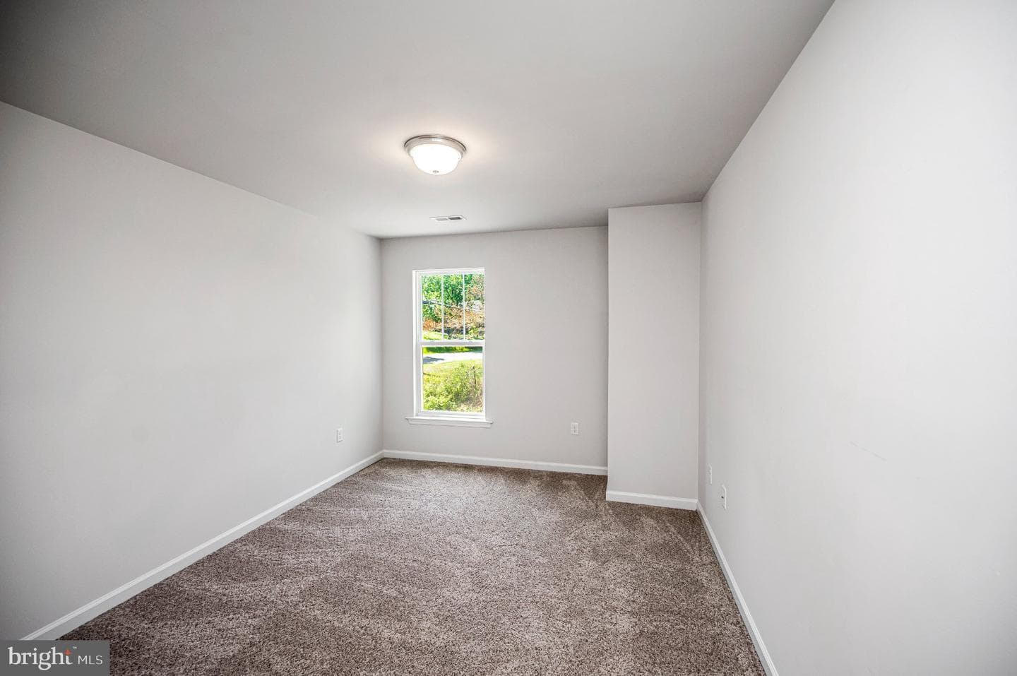 121 Forbes St photo 22