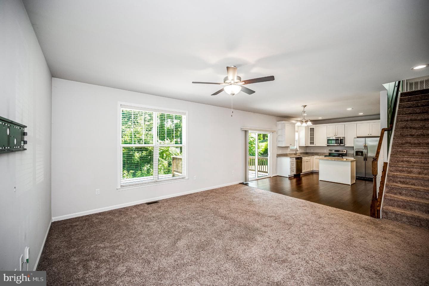121 Forbes St photo 5