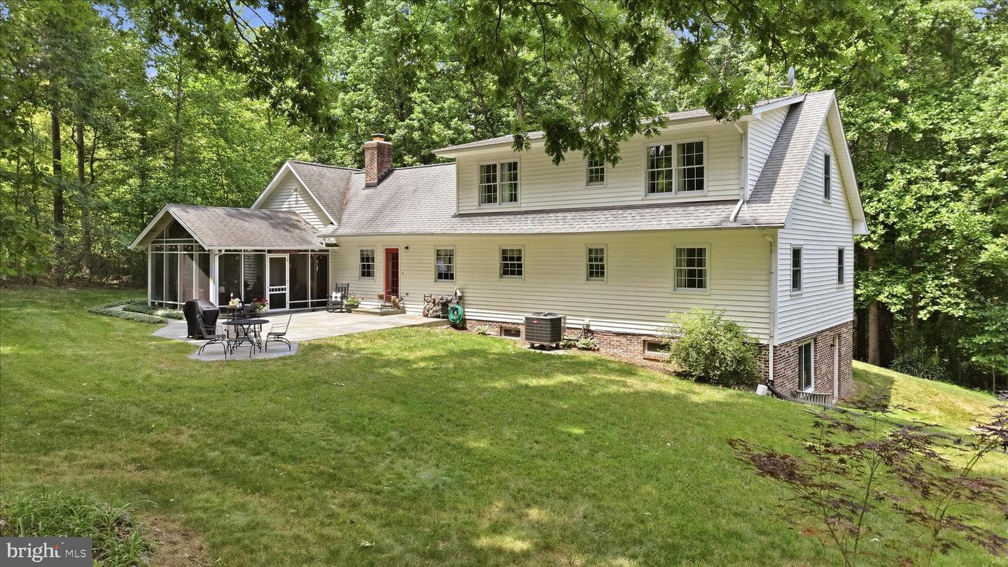 82 Kings Hill Road, Fredericksburg