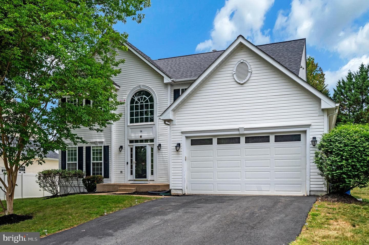 14 River Oak Drive photo 3