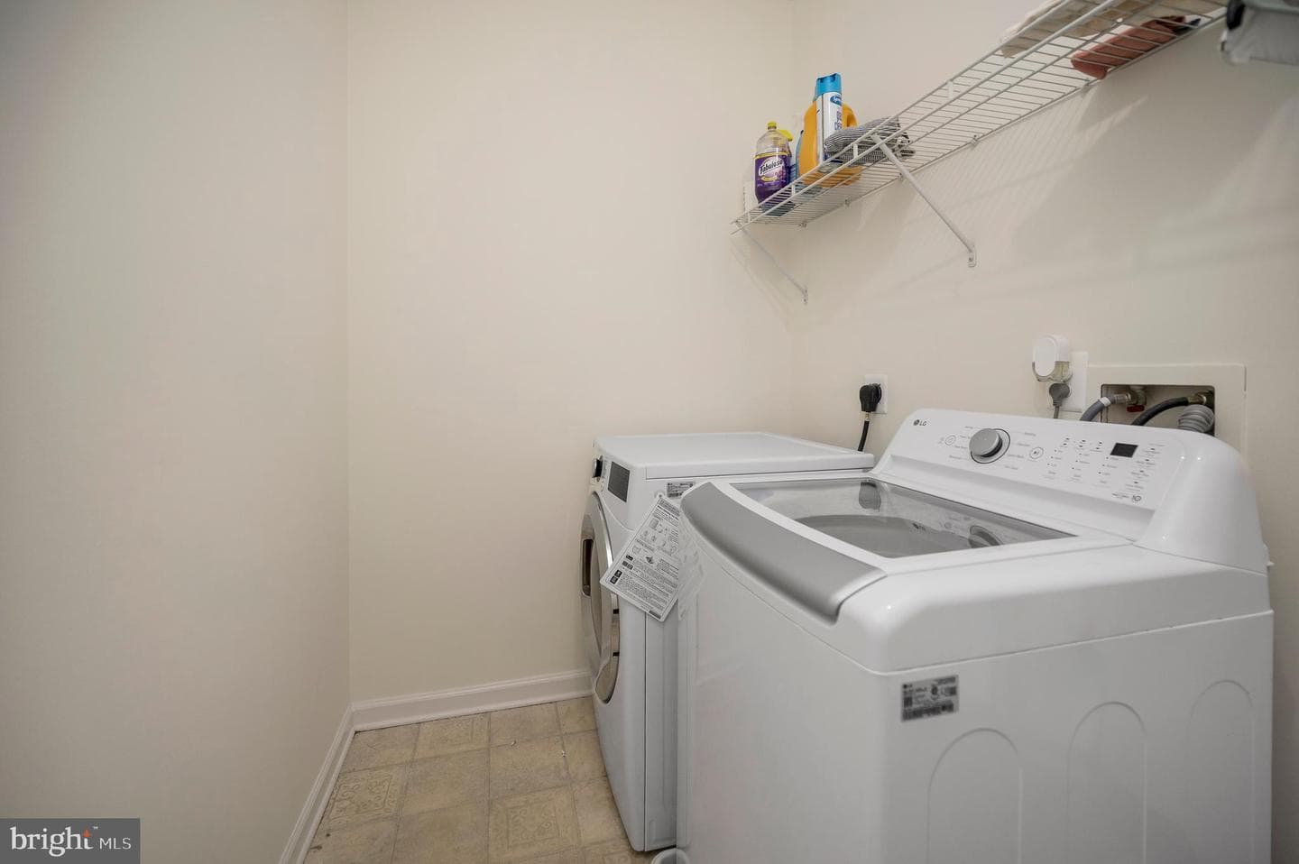 14 River Oak Drive photo 32