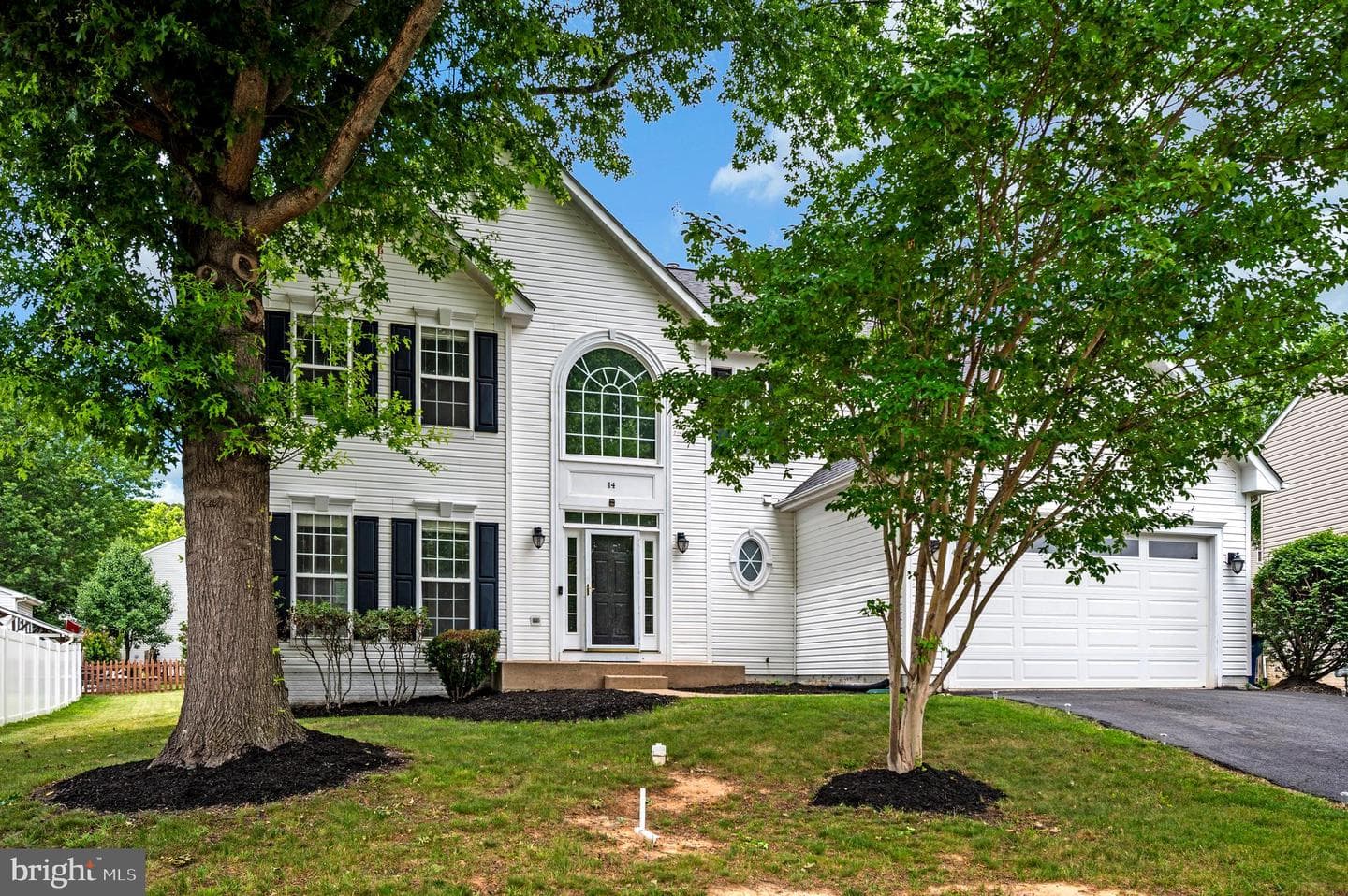 14 River Oak Drive photo 4