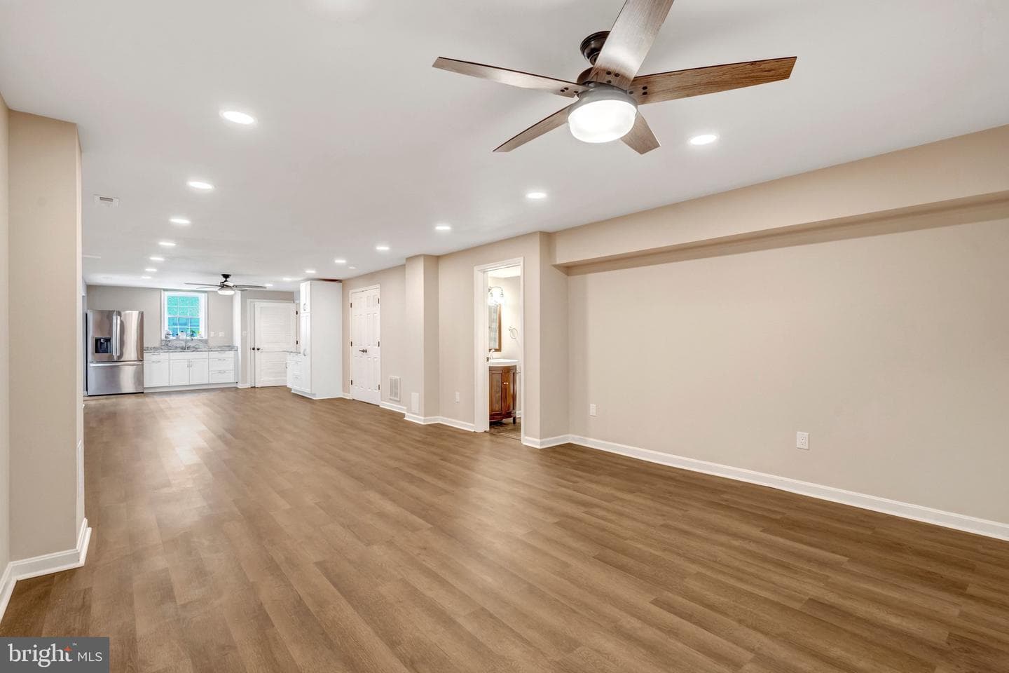3 Planters Place photo 51