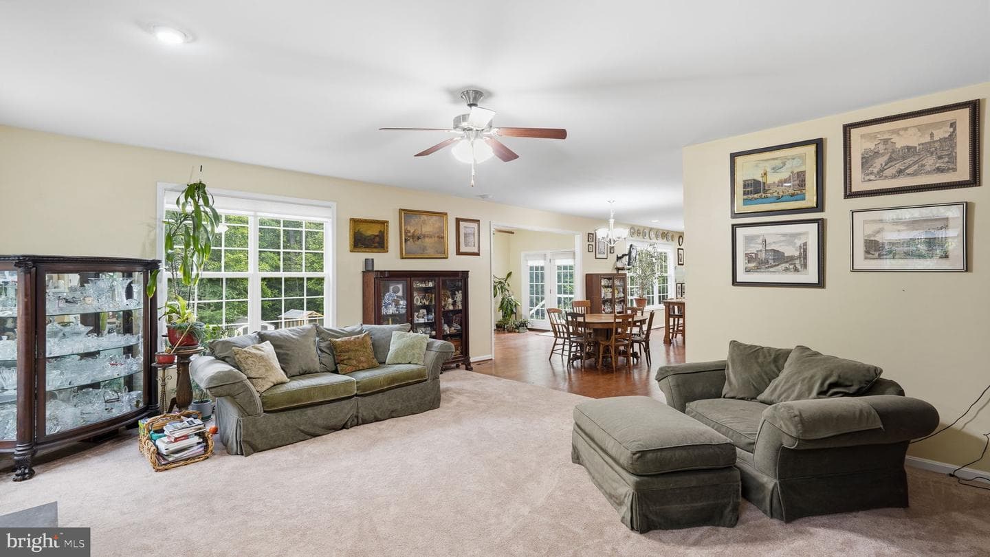 12 Whistler Way photo 3