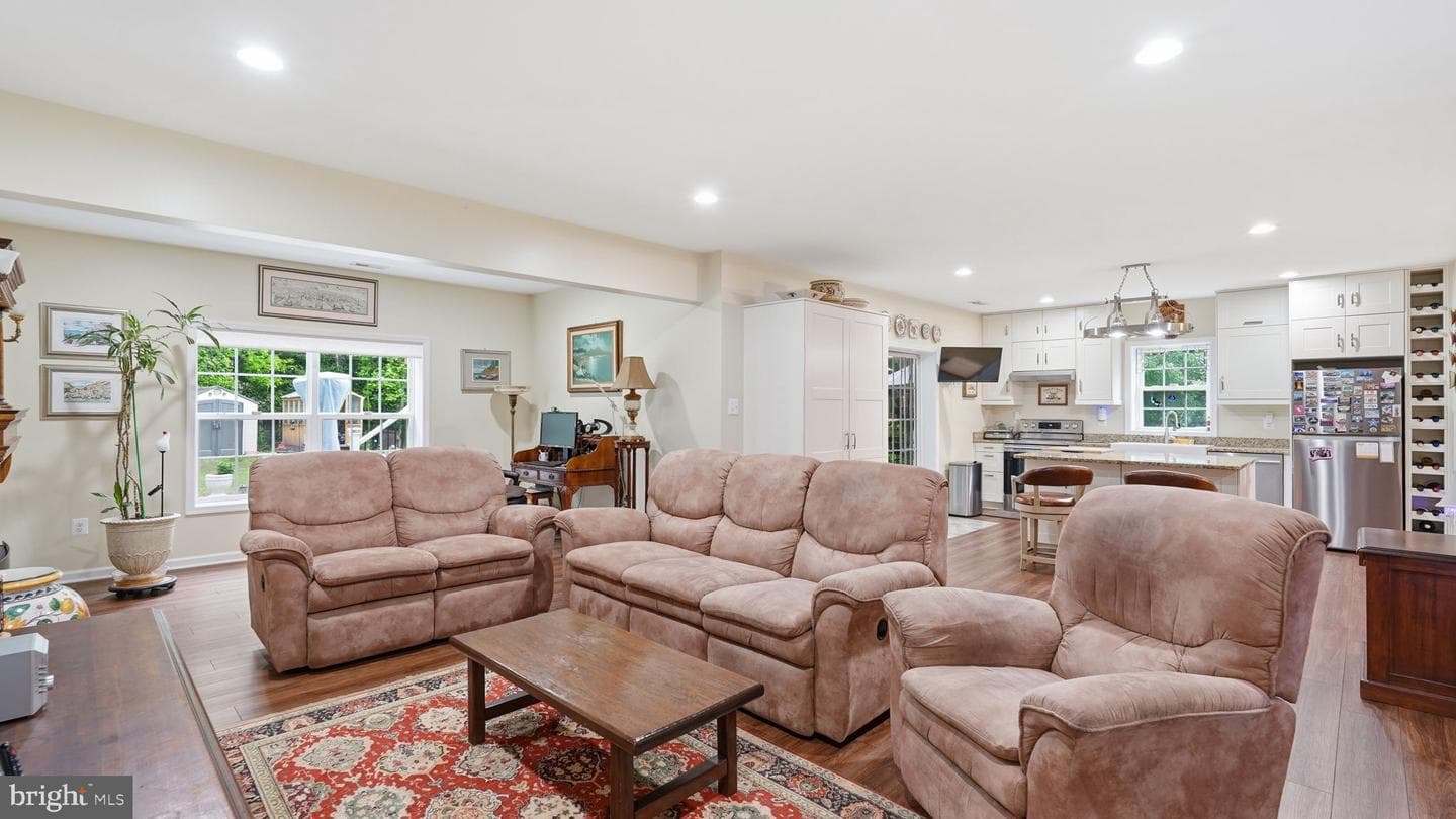 12 Whistler Way photo 40