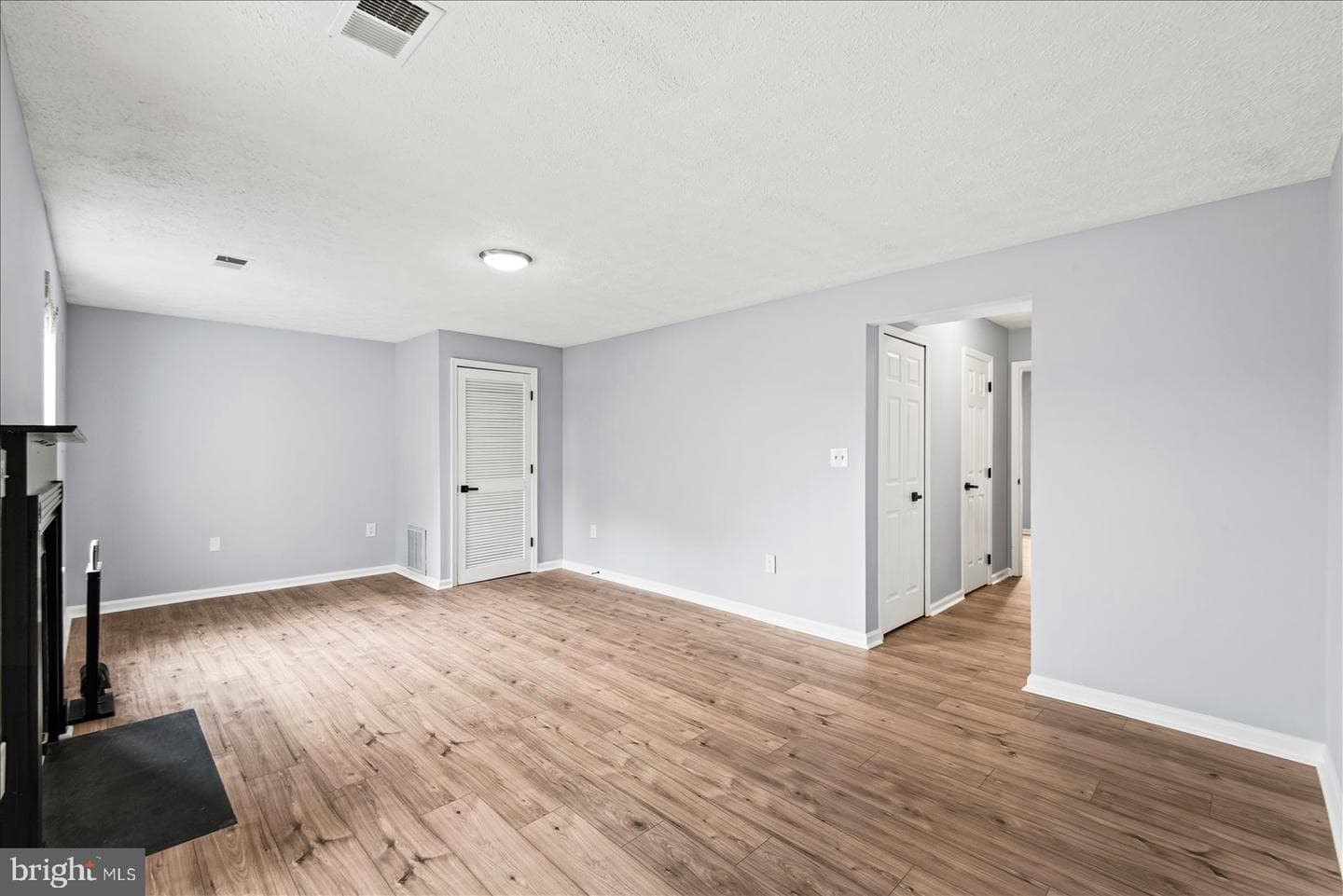 107 W Park Dr photo 20