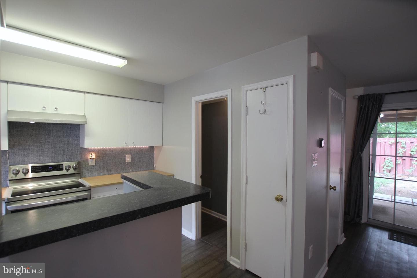 205 Wind Ridge Drive photo 4