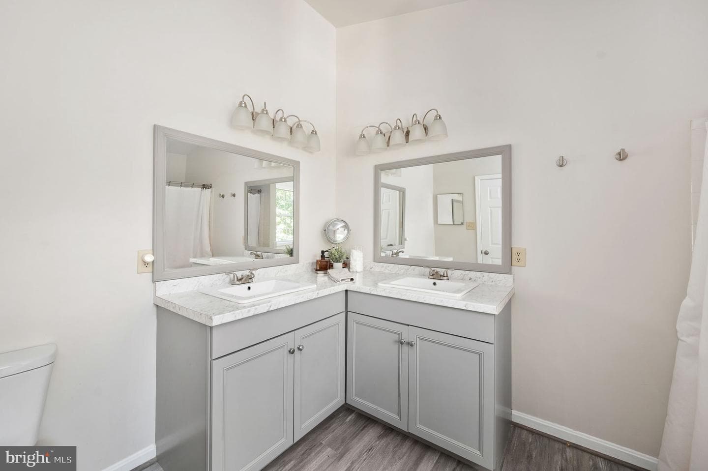 22 Tanterra Drive photo 18