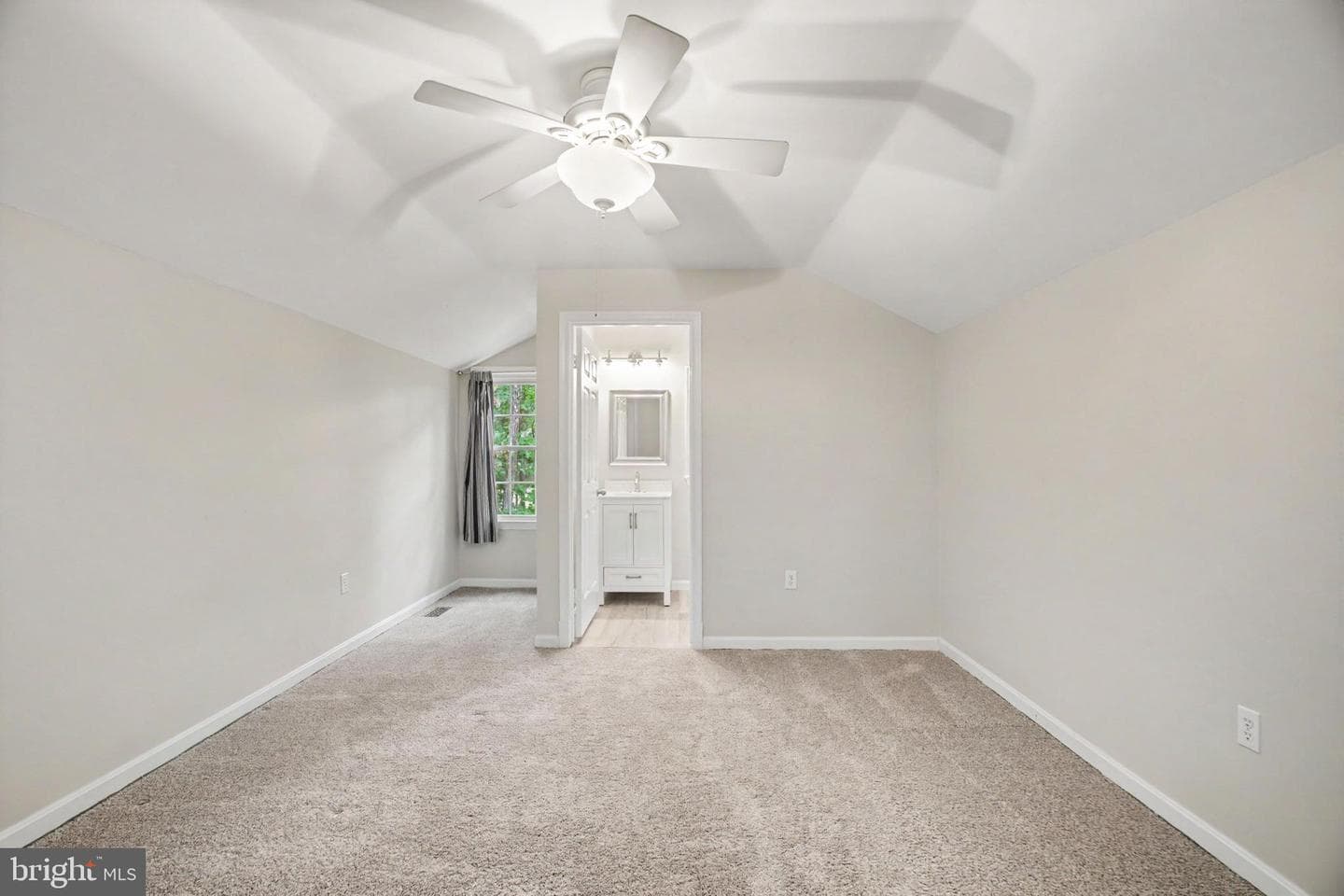 205 Gull Cove photo 33