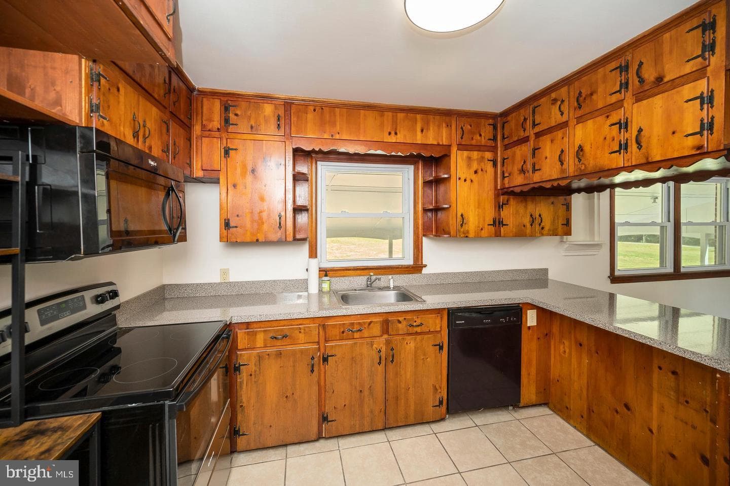 1008 Garrisonville Road photo 19