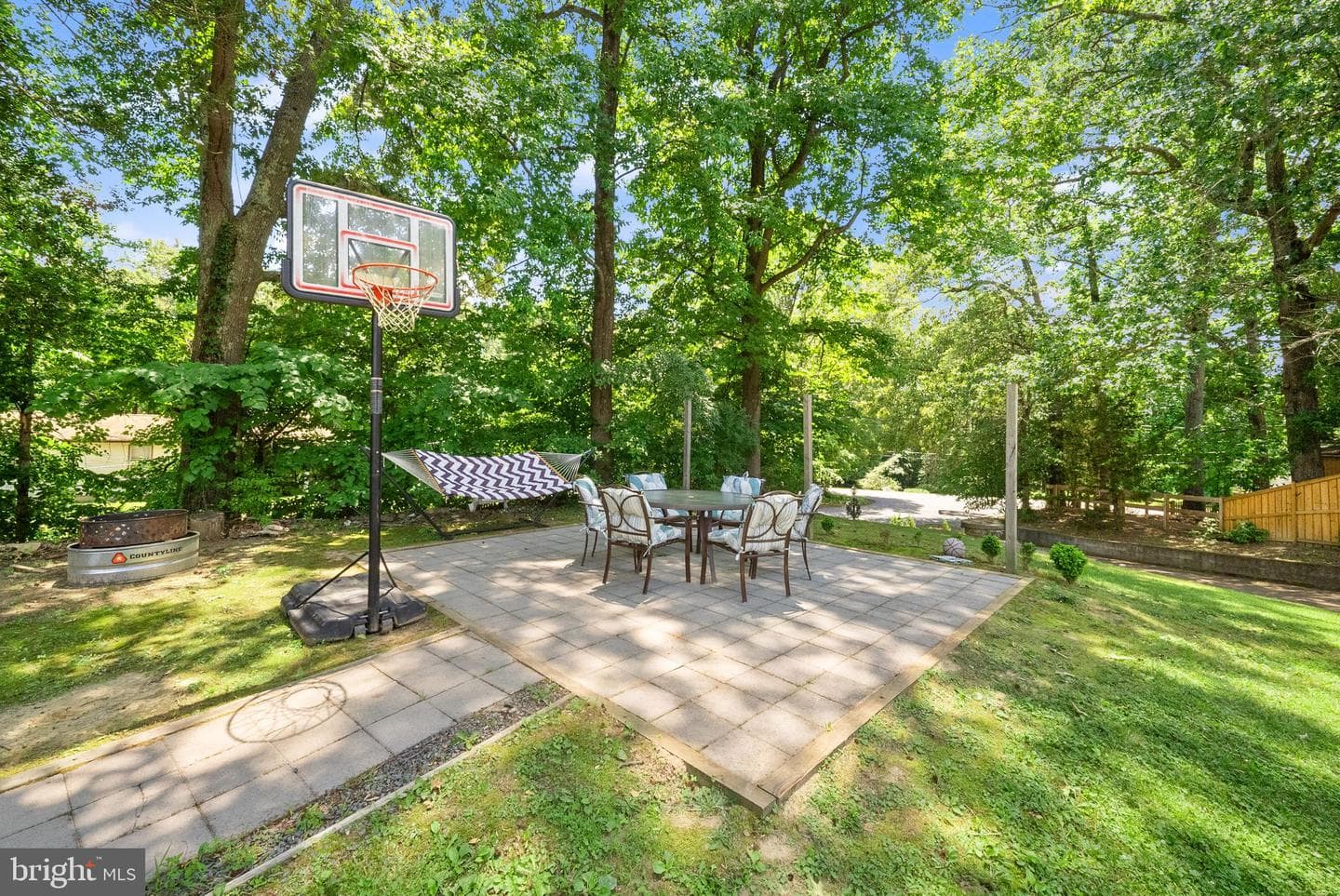 23 Walker Way photo 10