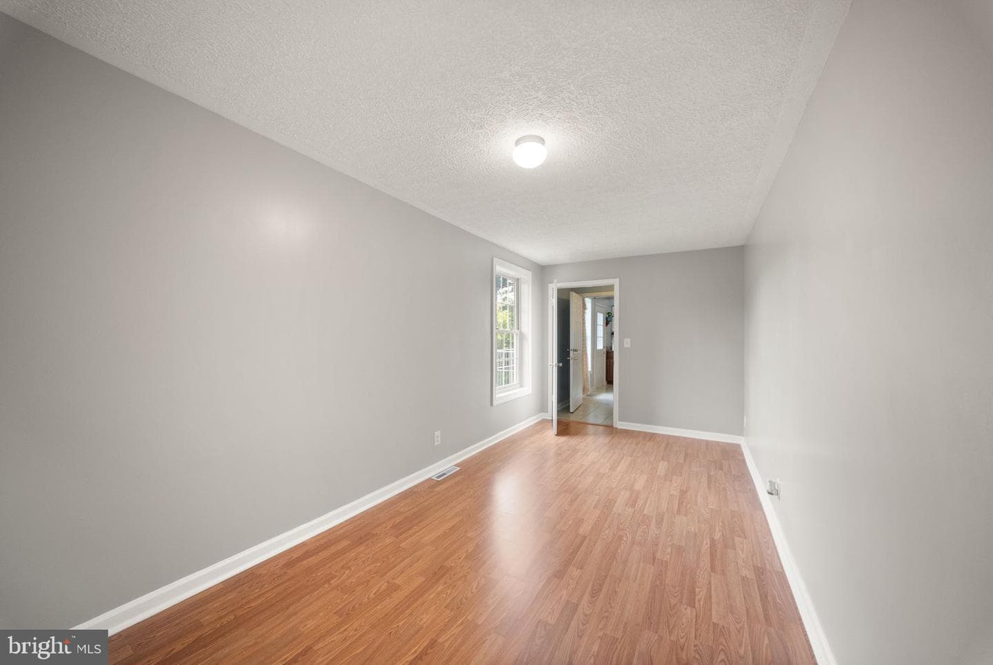 23 Walker Way photo 38