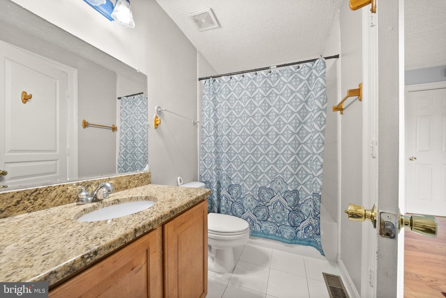 23 Walker Way photo 40