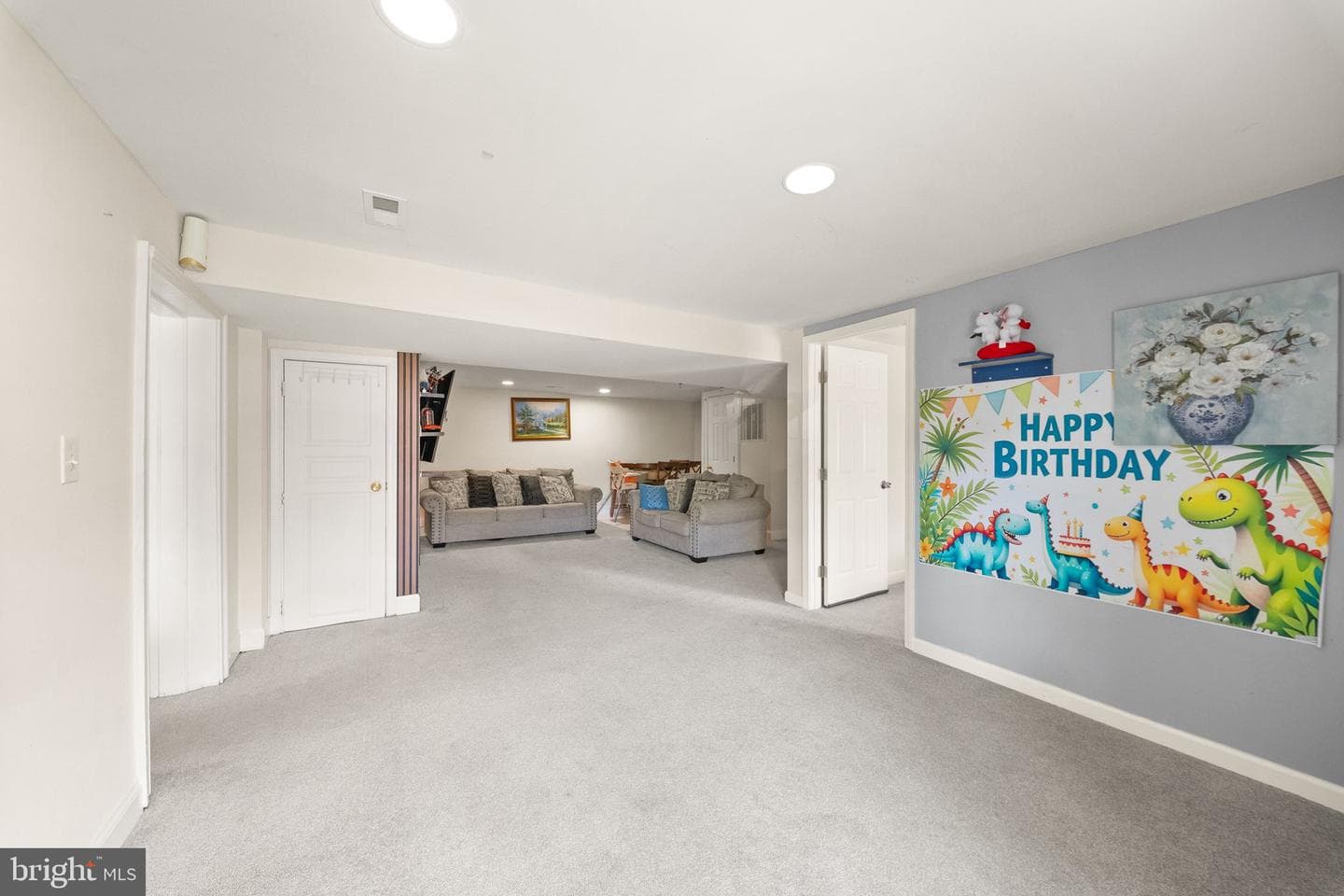 23 Walker Way photo 45
