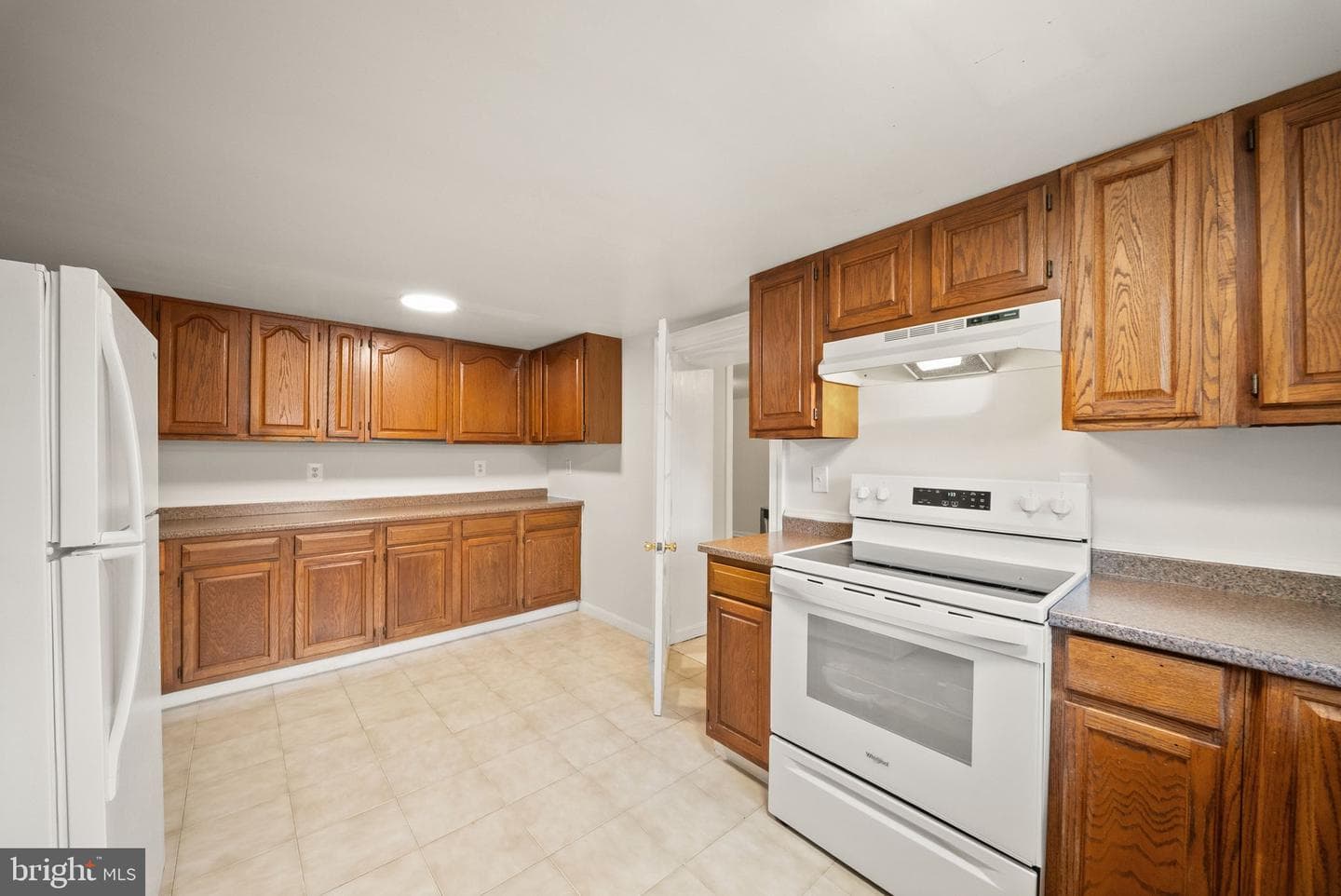23 Walker Way photo 48
