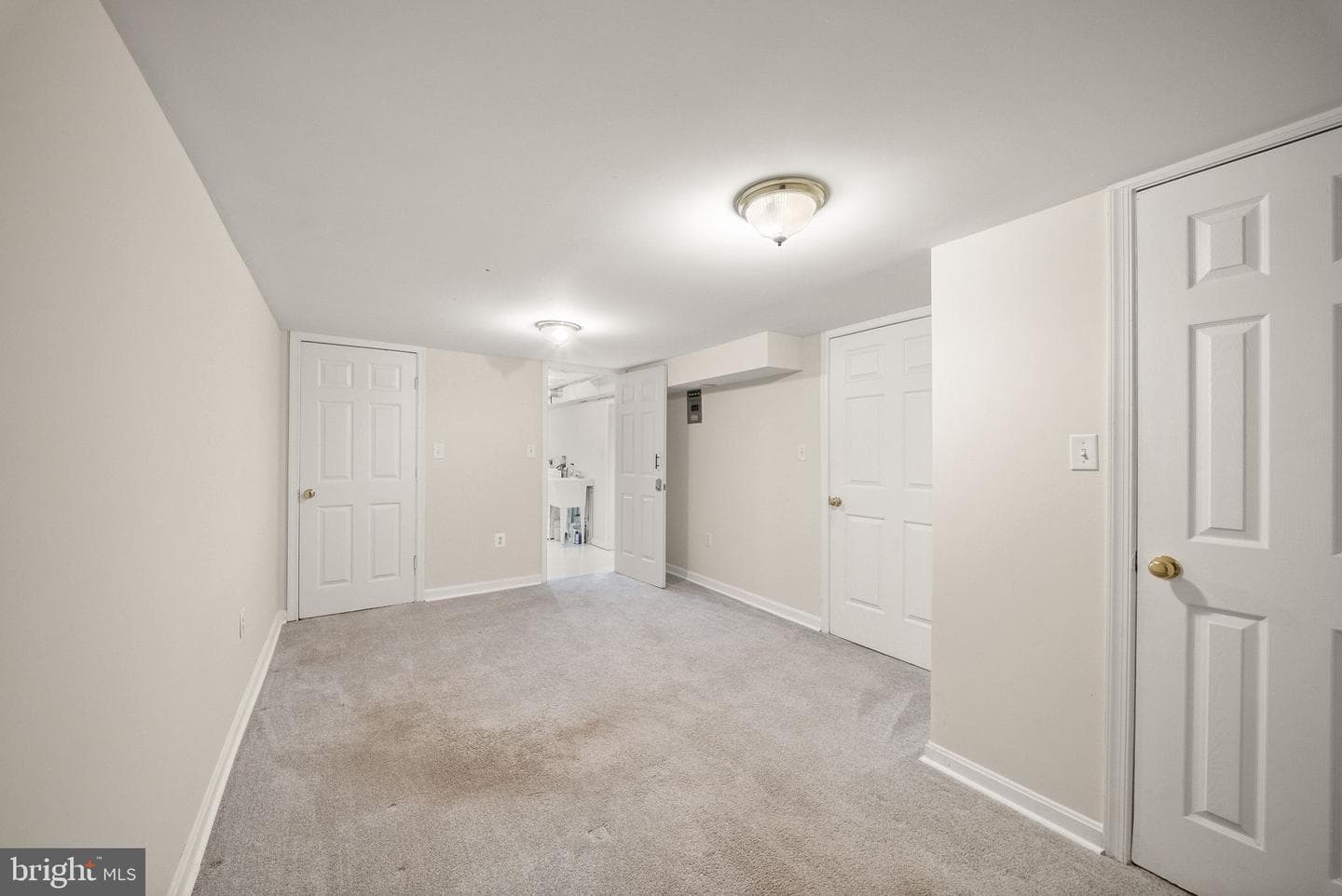 23 Walker Way photo 57