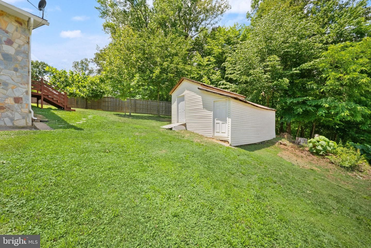 23 Walker Way photo 73