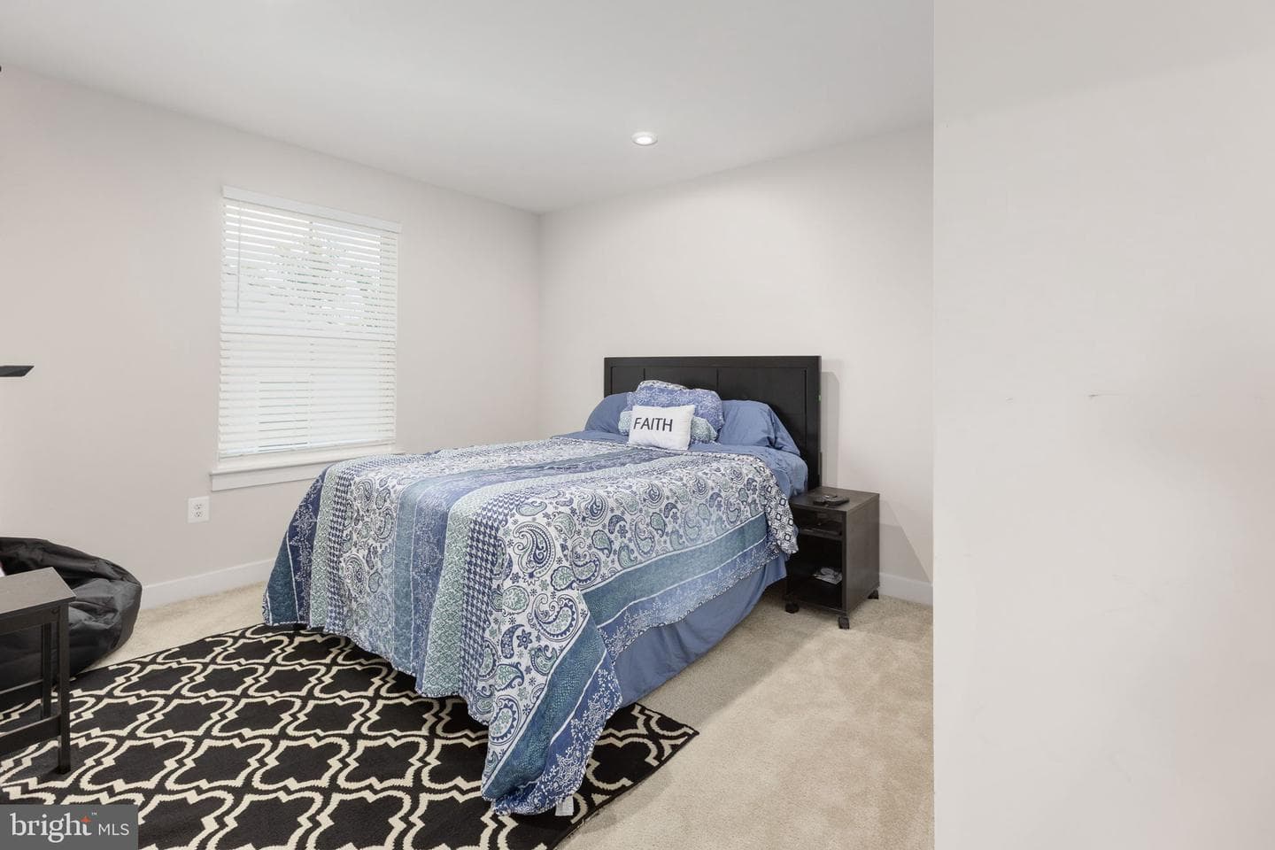 409 Vandegrift Road photo 43
