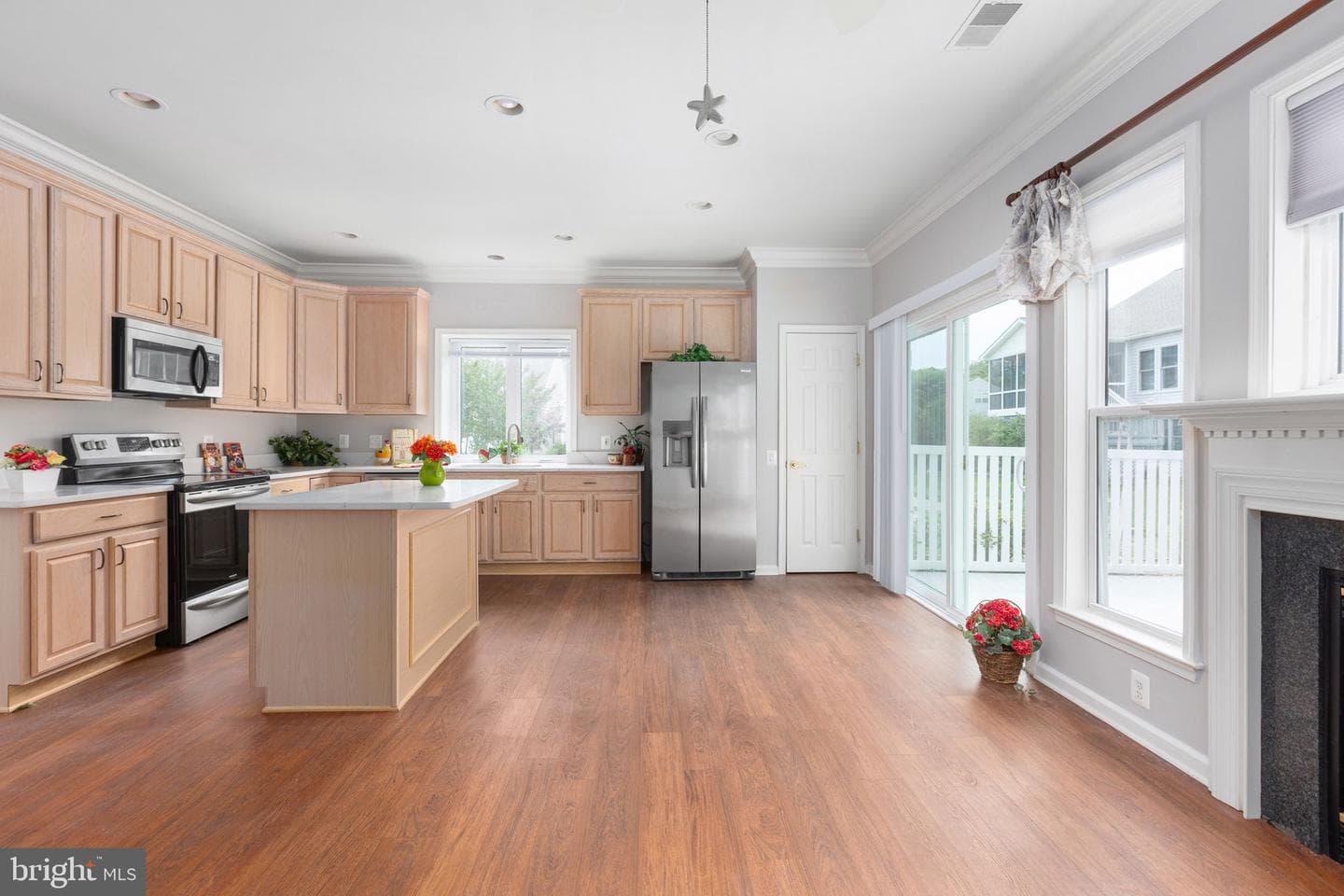 12 Hanover Drive photo 54