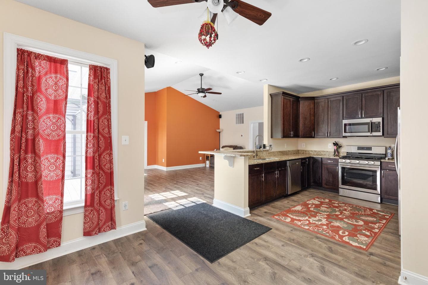 250 Lerose Drive photo 10