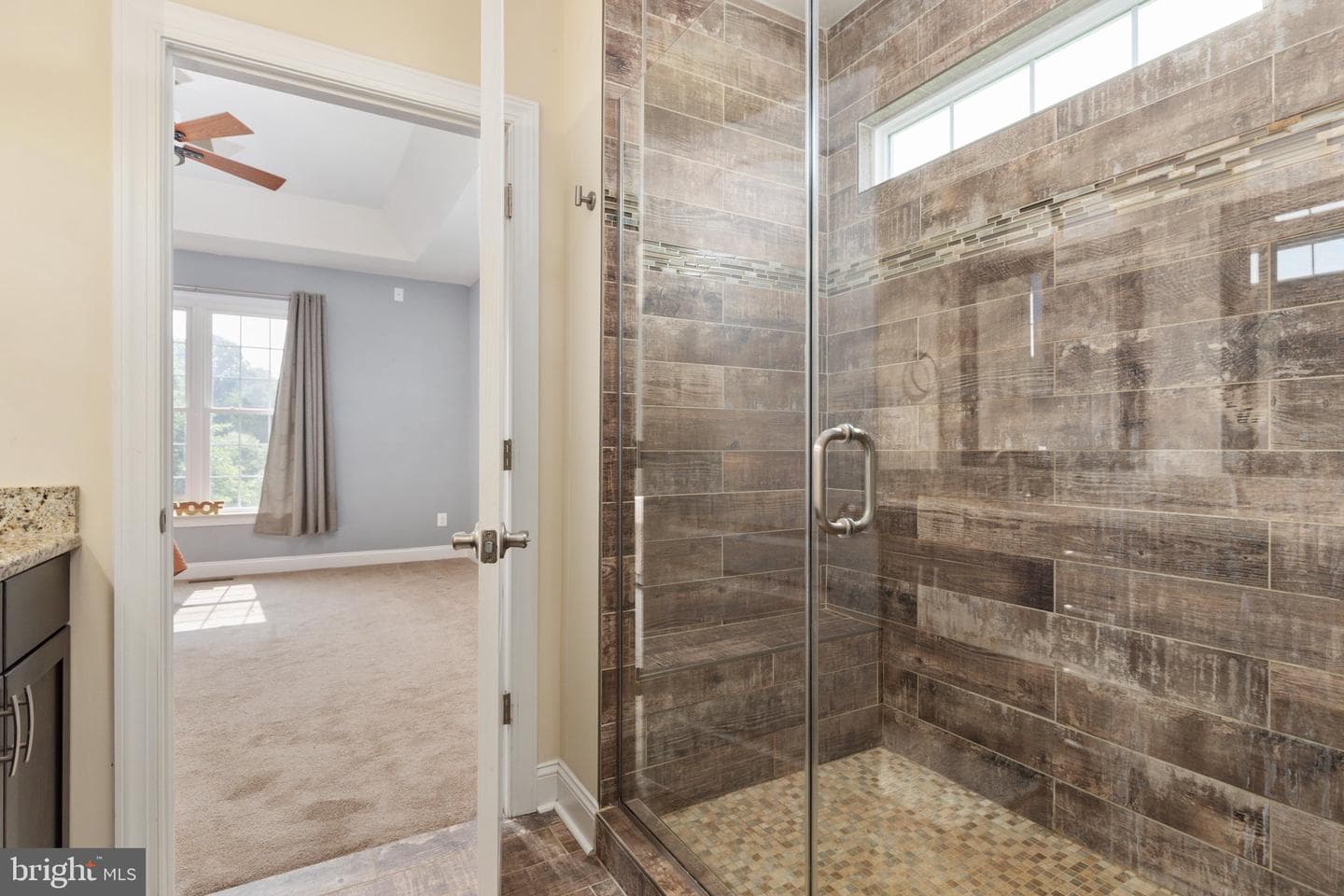 250 Lerose Drive photo 22