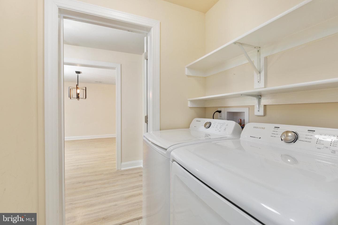 250 Lerose Drive photo 30