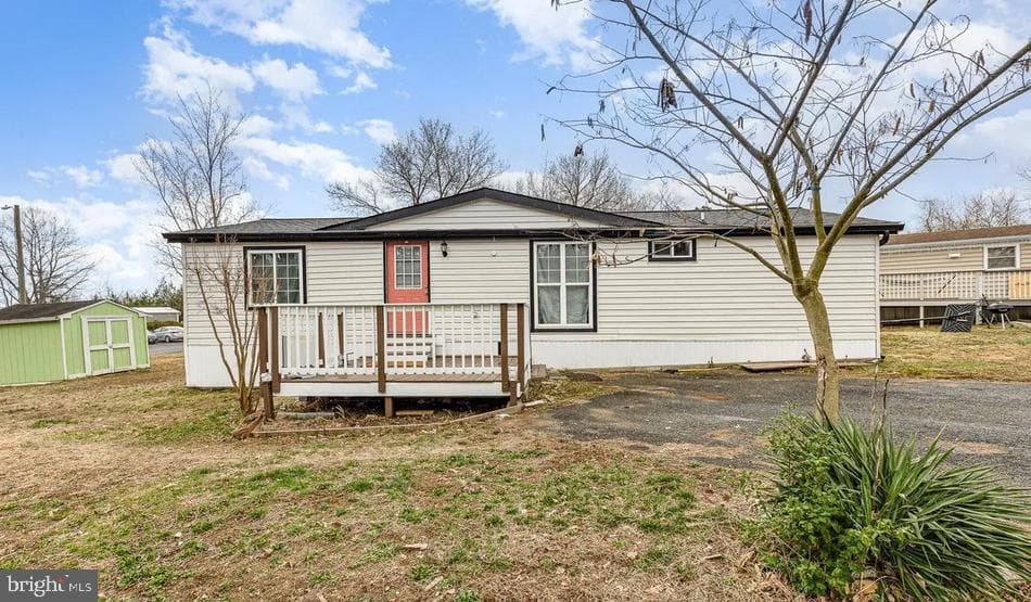 54 Cliff Cir, Stafford