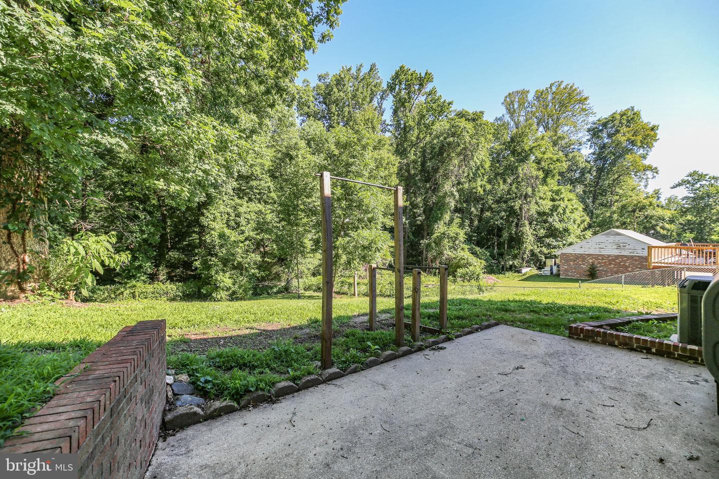 1213 Forbes Street photo 39