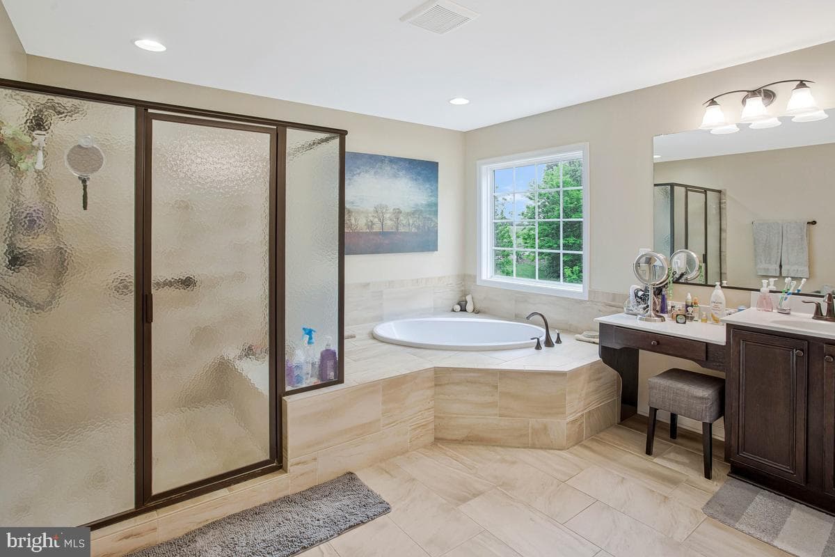 15 Burke Drive photo 20