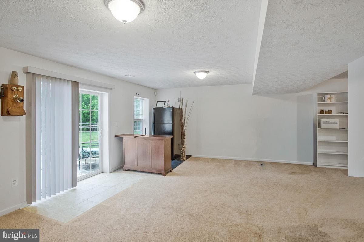 15 Burke Drive photo 32