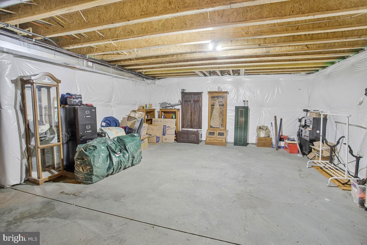 15 Burke Drive photo 36