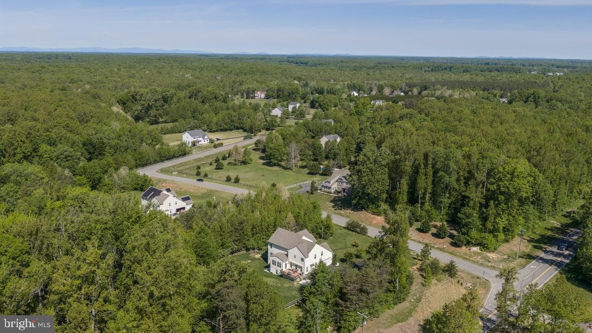 15 Burke Drive photo 60