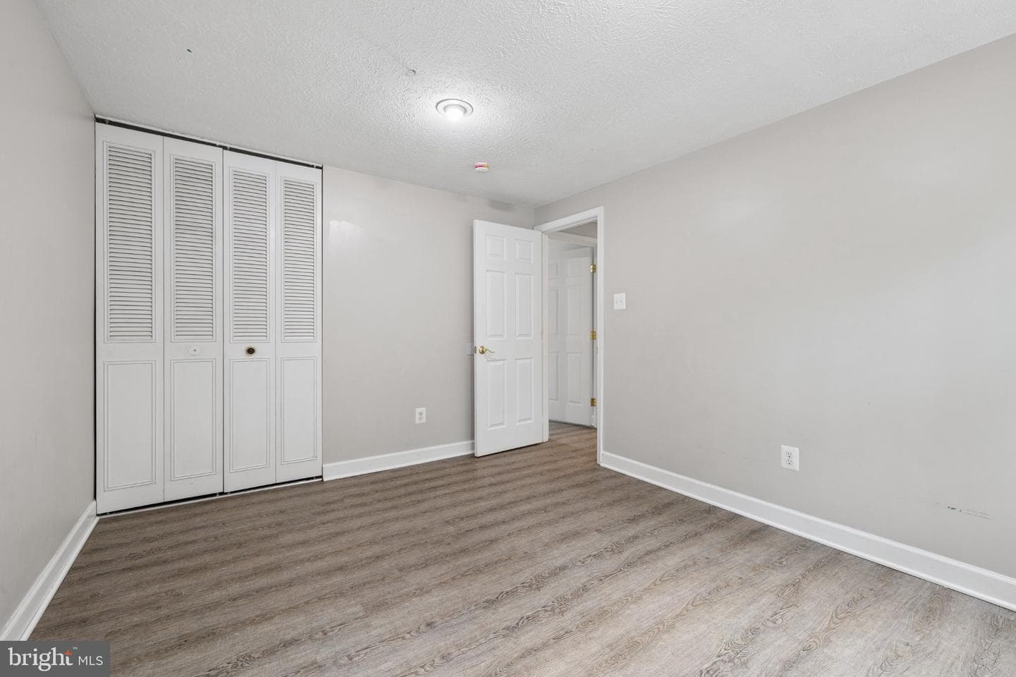 201 Bay Cove photo 24