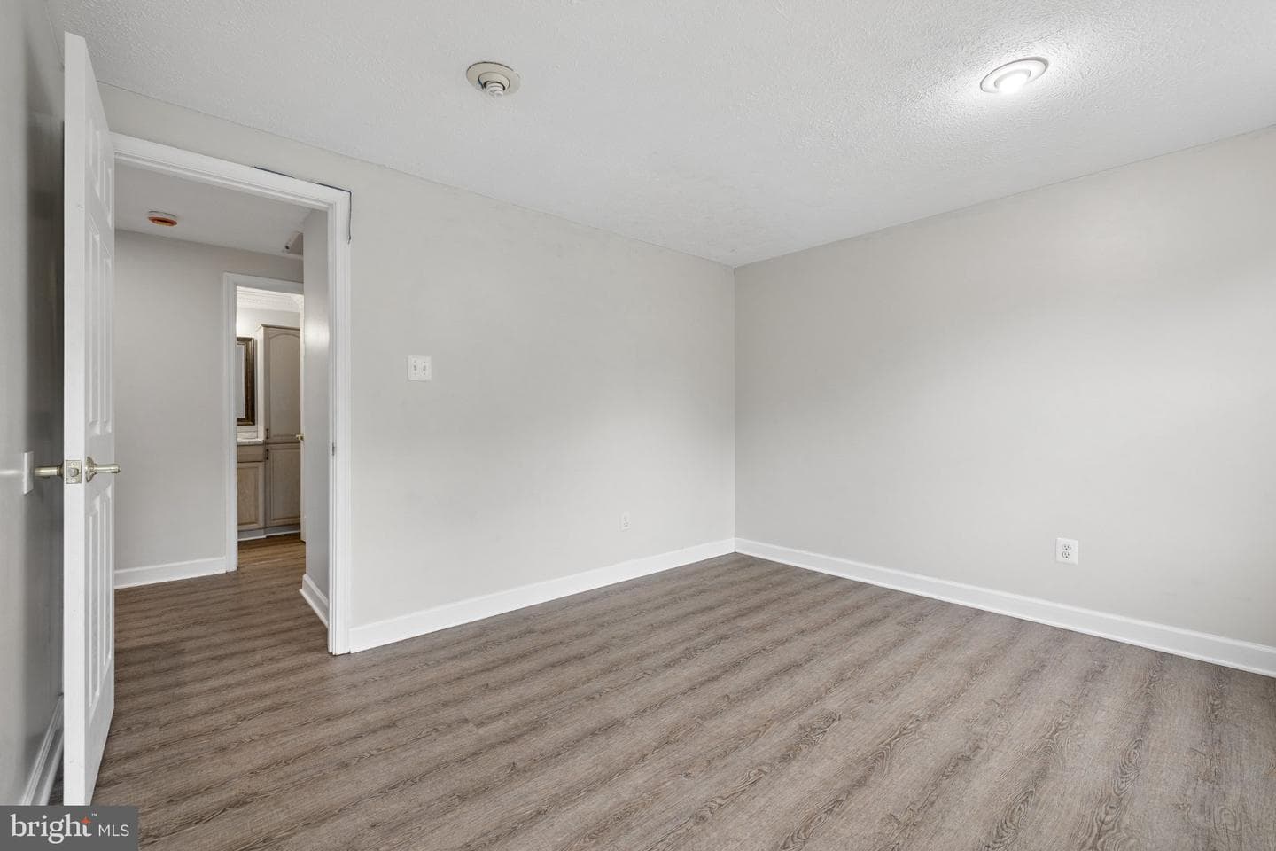 201 Bay Cove photo 29