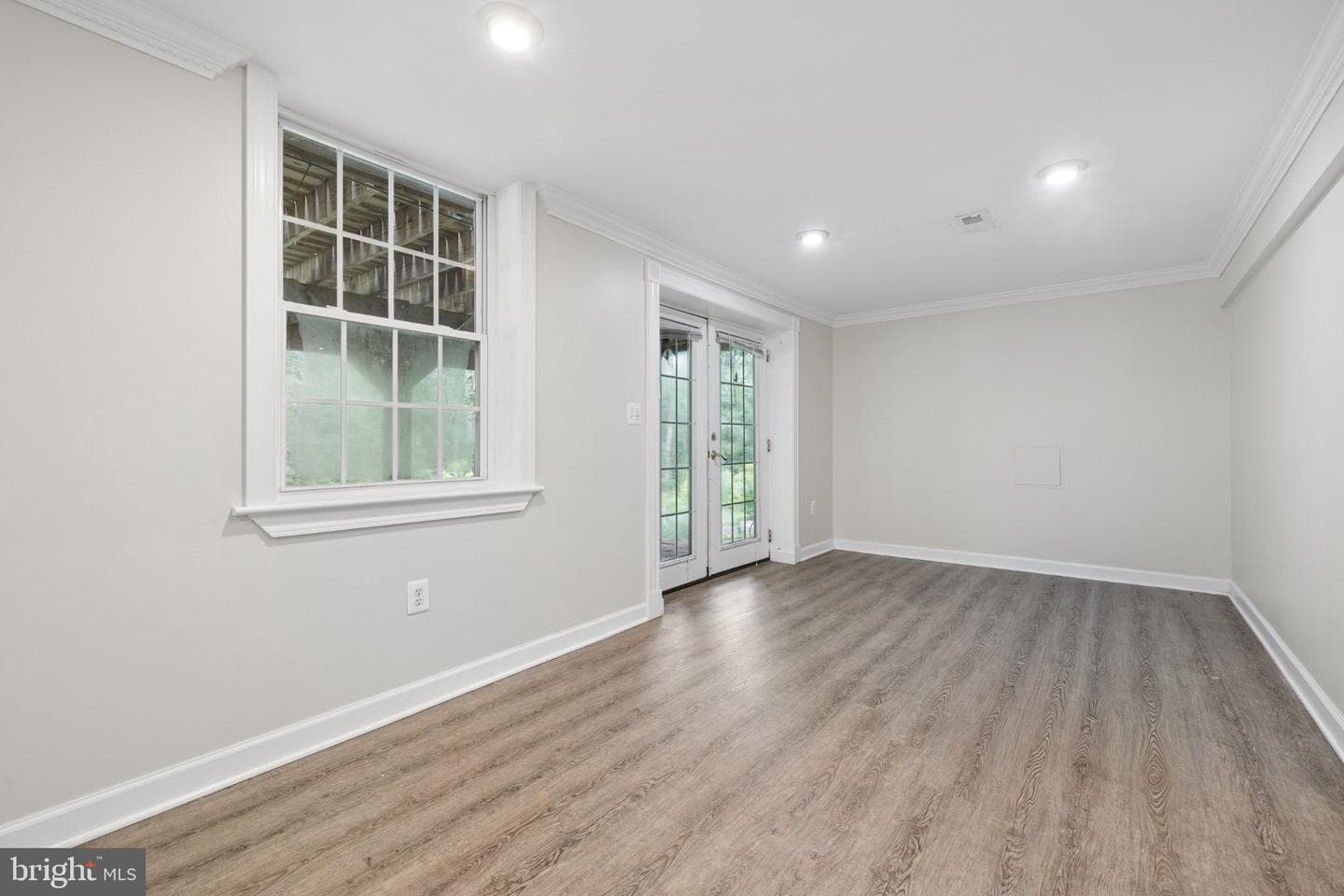201 Bay Cove photo 35